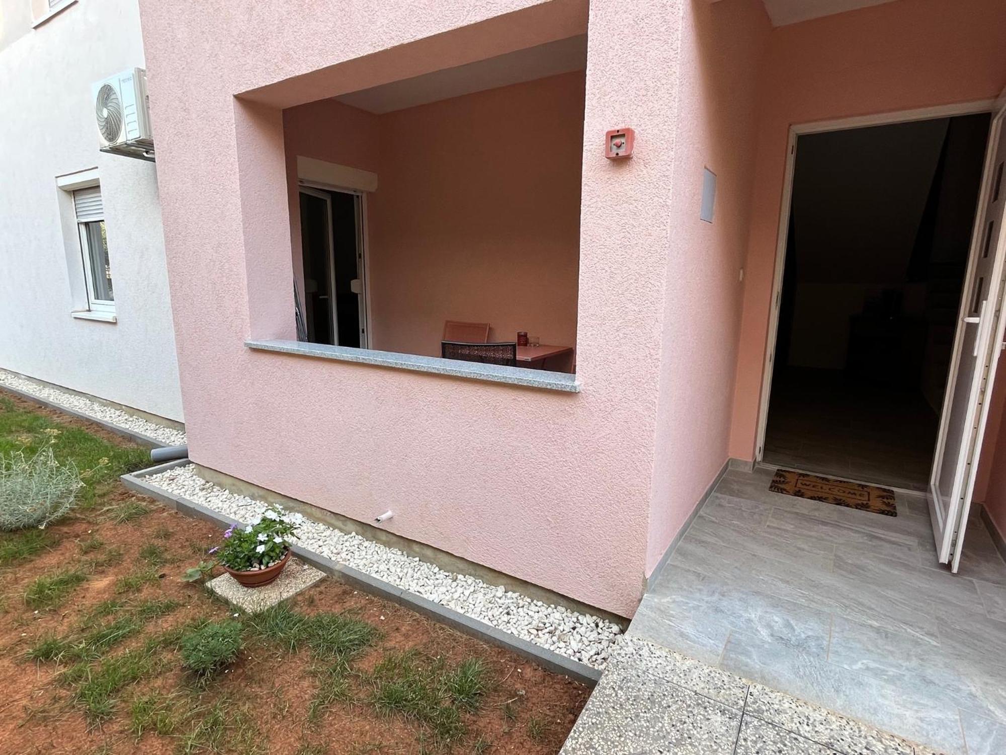 Medulin In Apartment Exterior photo