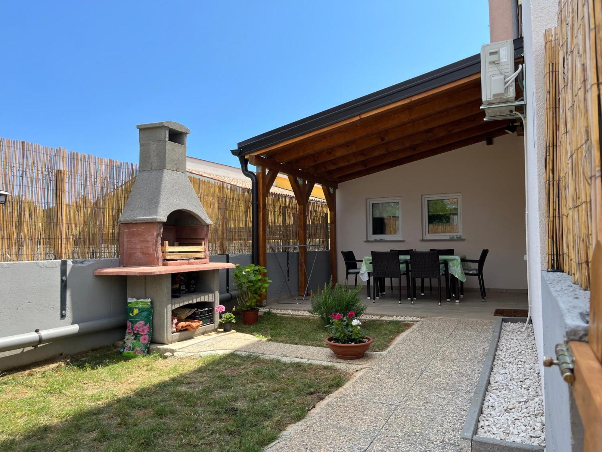 Medulin In Apartment Exterior photo